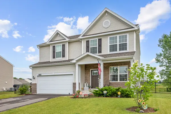 8511 White Oaks Court, Wonder Lake, IL 60097