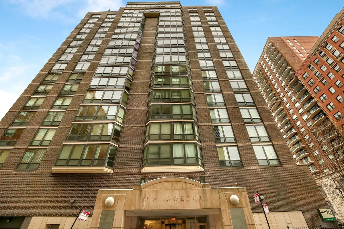 21 W Goethe Street #5G, Chicago, IL 60610 - #1