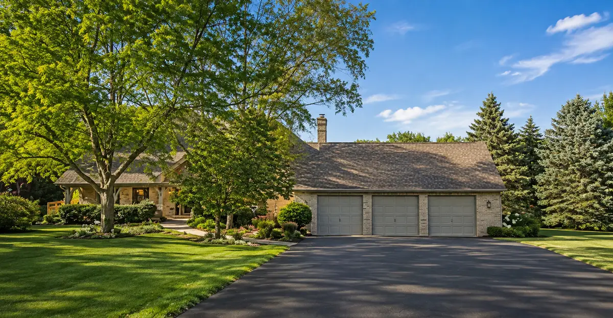 40W920 Bridle Creek Drive, Saint Charles, IL 60175 - #1