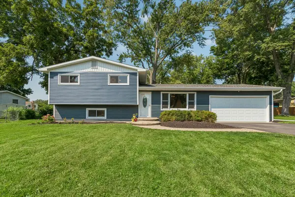 10009 NW Circle Drive, Richmond, IL 60071