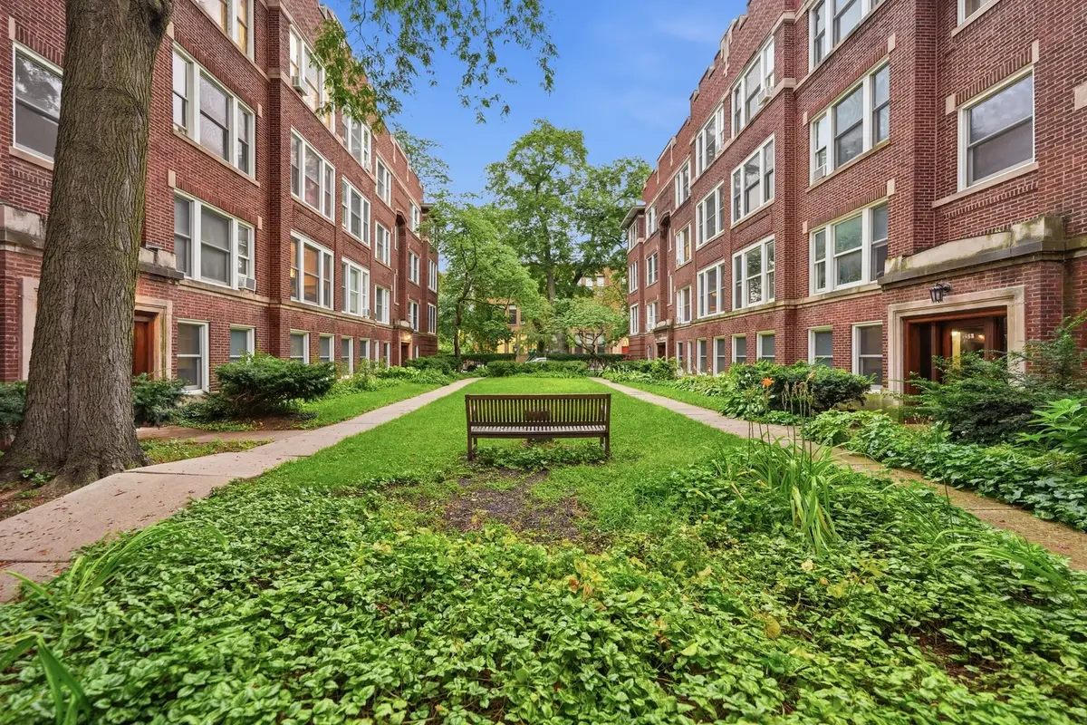 5468 S Woodlawn Avenue #2E, Chicago, IL 60615 - #1