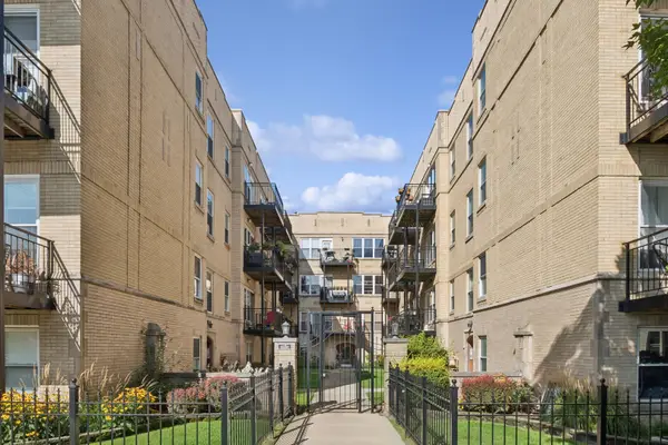 4014 N Albany Avenue #3A, Chicago, IL 60618