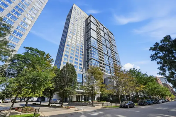 1901 S Calumet Avenue #2411, Chicago, IL 60616
