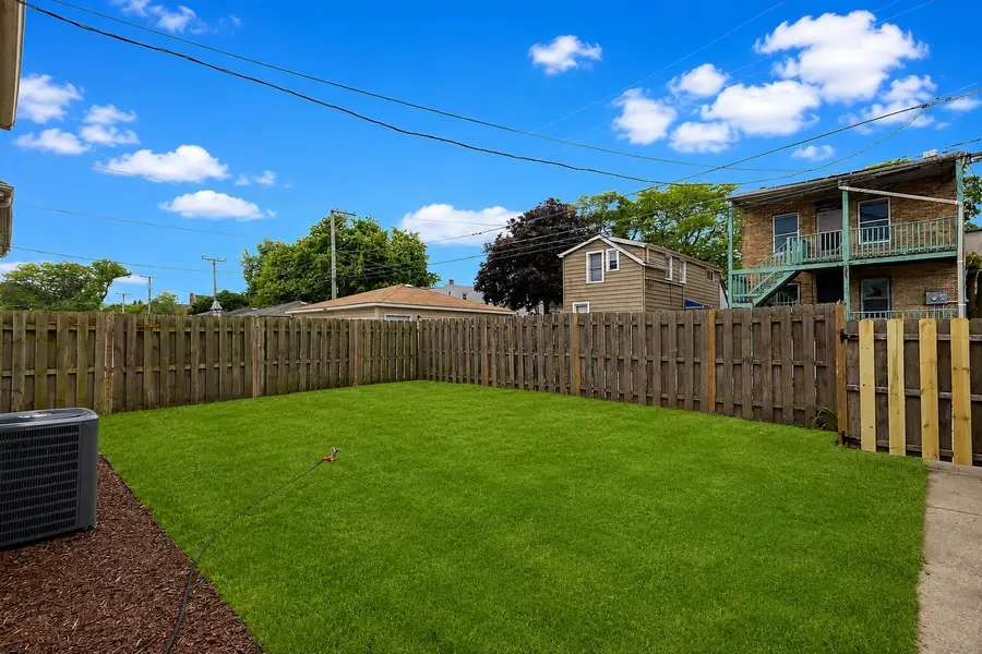917 S Harlem Avenue, Forest Park, IL 60130 - #3