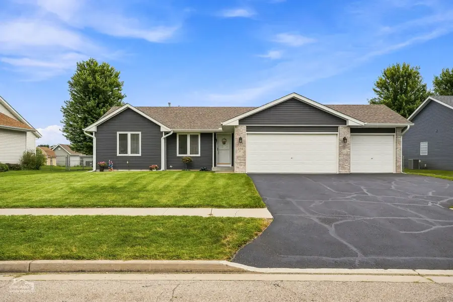 235 Sundance Trail, Capron, IL 61012 - #2