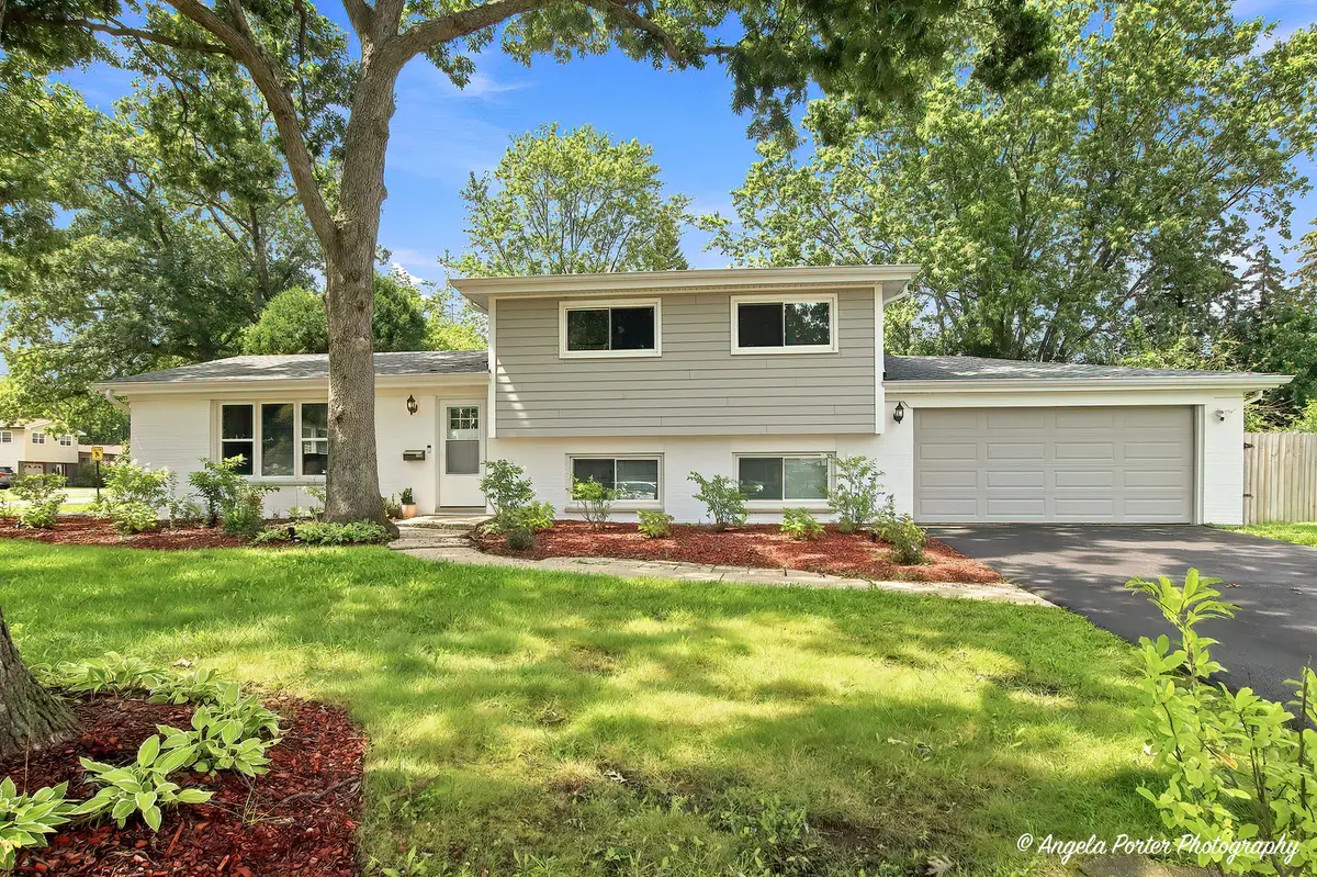 3500 Stonegate Road, Waukegan, IL 60087 - #1