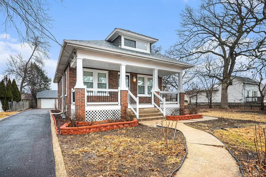 26 E 157th Street, South Holland, IL 60473 - #2