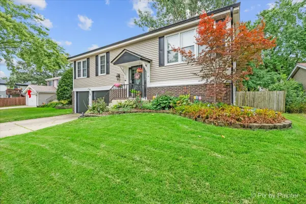 527 Cottonwood Circle, Bolingbrook, IL 60440