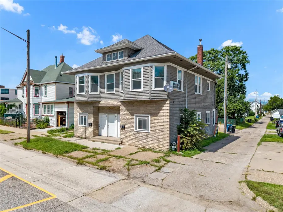 3907 7th Avenue, Rock Island, IL 61201 - #2