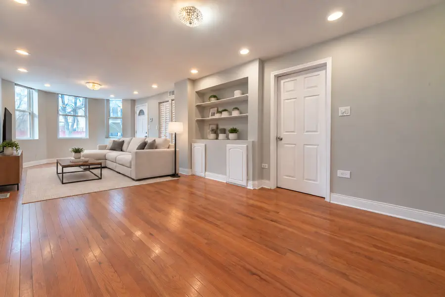 4505 S Justine Street, Chicago, IL 60609 - #3