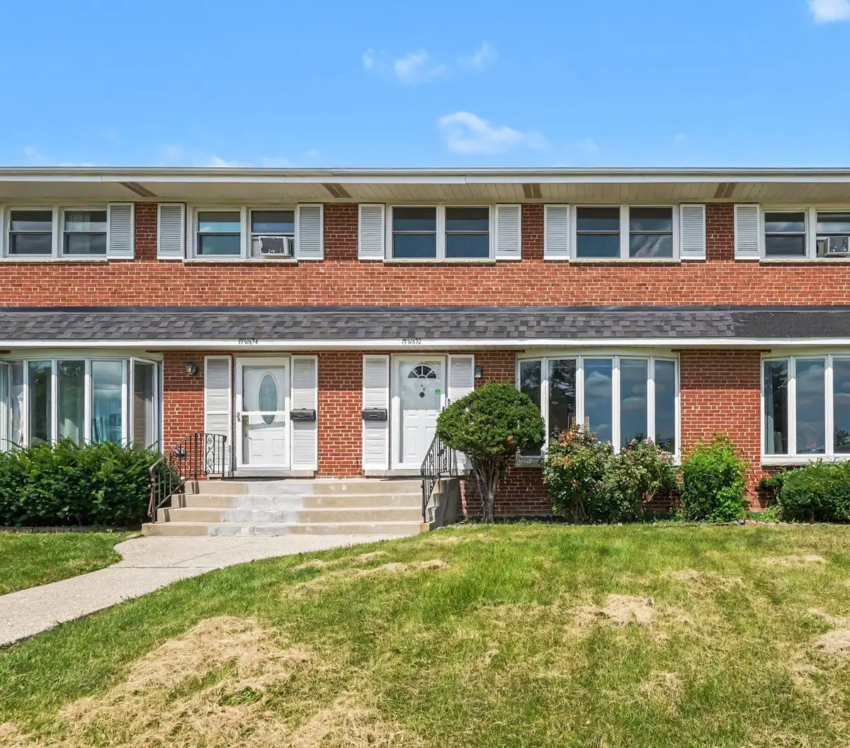 15W632 Virginia Lane, Elmhurst, IL 60126 - #1
