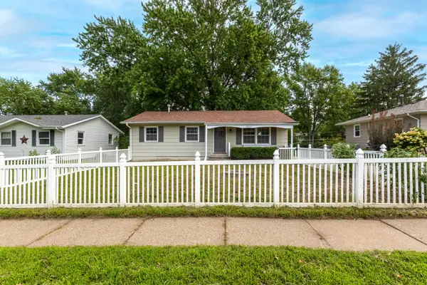 2803 N Pine Street, Davenport, IA 52804