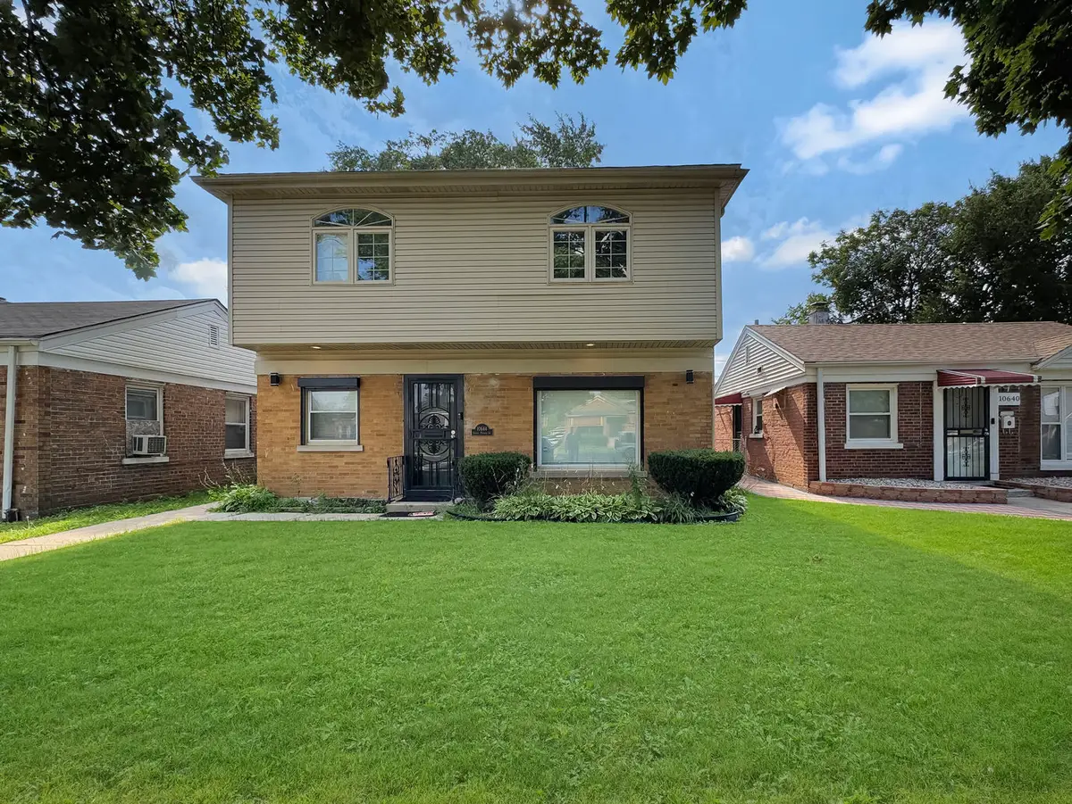 10644 S Peoria Street, Chicago, IL 60643 - #1