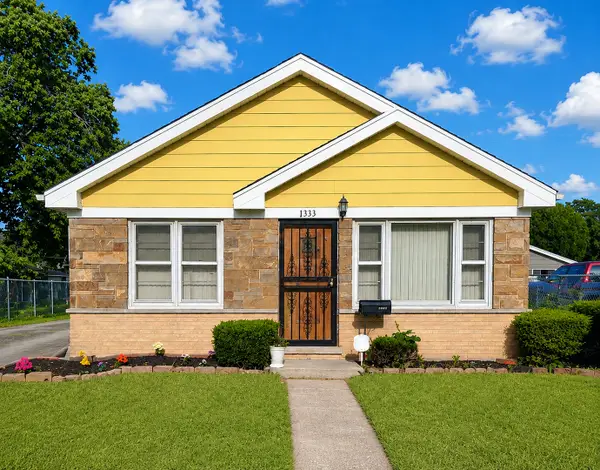 1333 Burnham Avenue, Calumet City, IL 60409