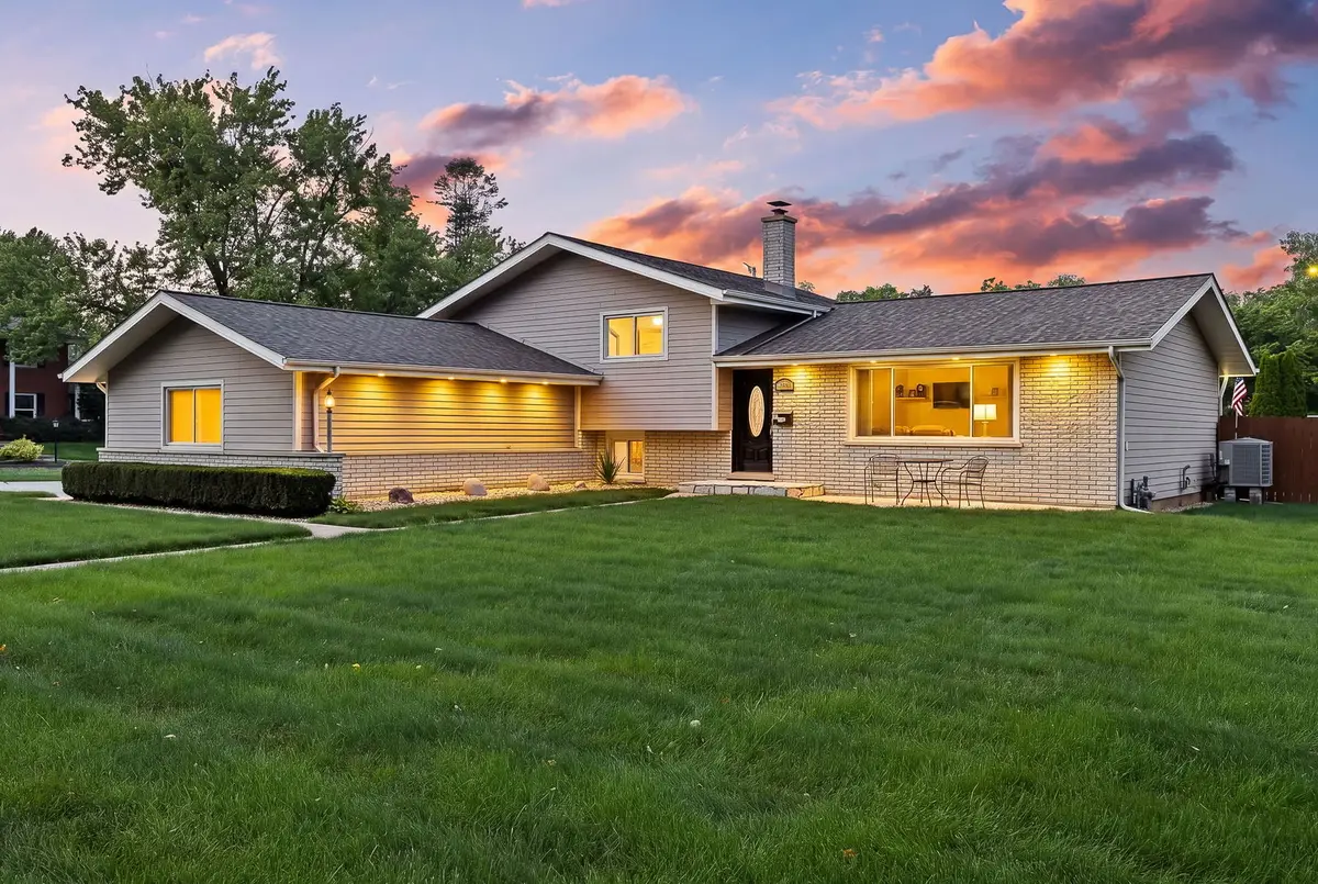 1236 Sandpiper Lane, Naperville, IL 60540 - #1