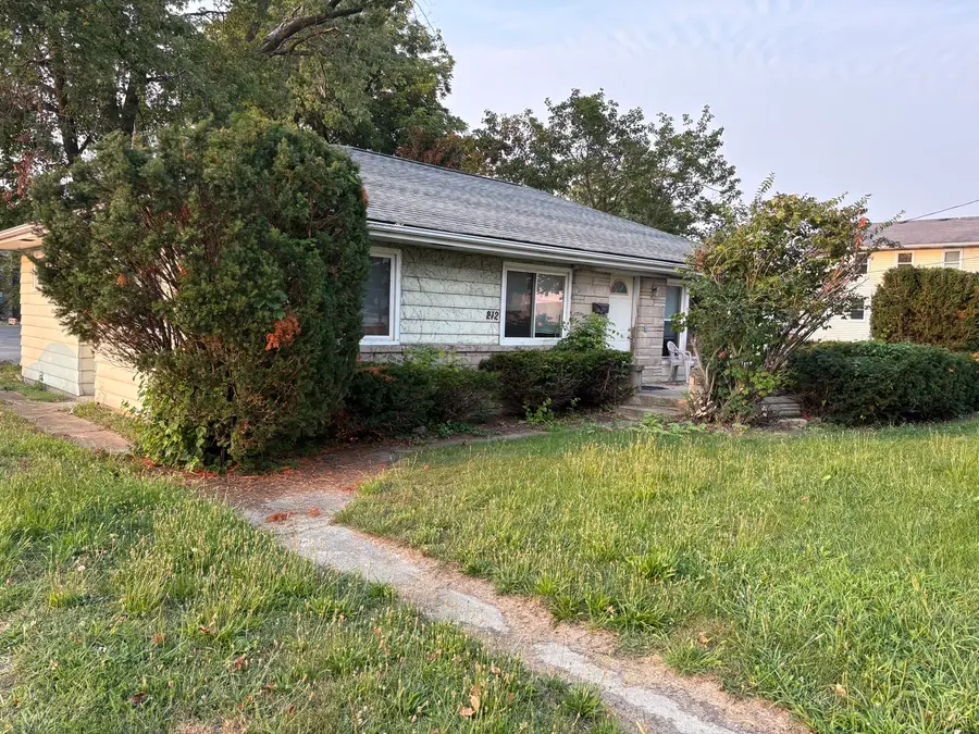 212 W Locust Street, Normal, IL 61761 - #3