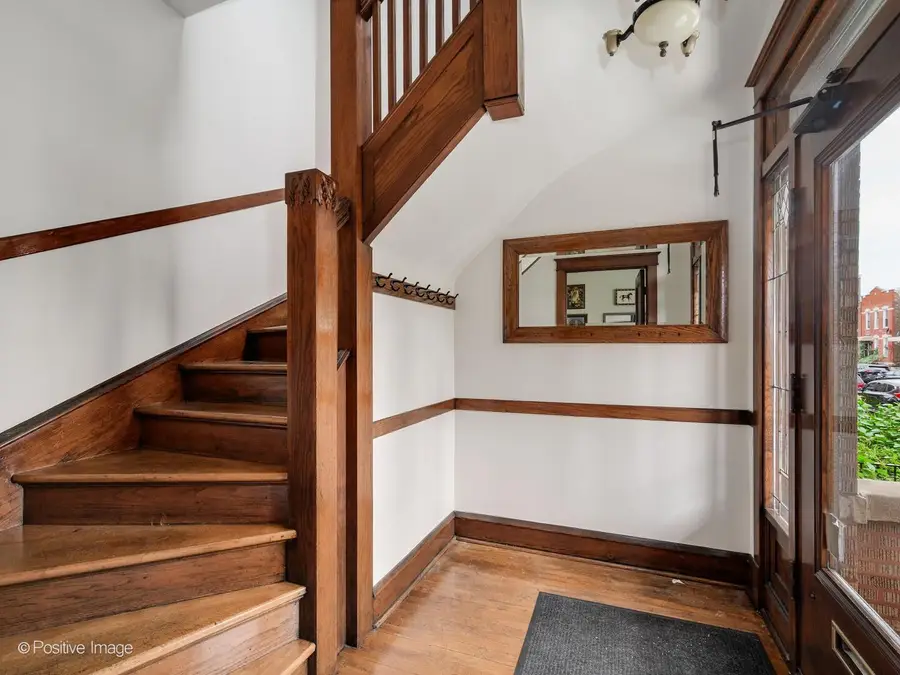 925 W 31st Place, Chicago, IL 60608 - #2