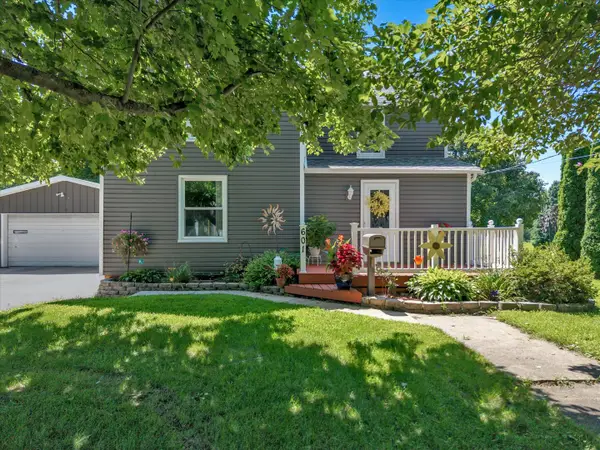 601 W Court Street, Cambridge, IL 61238