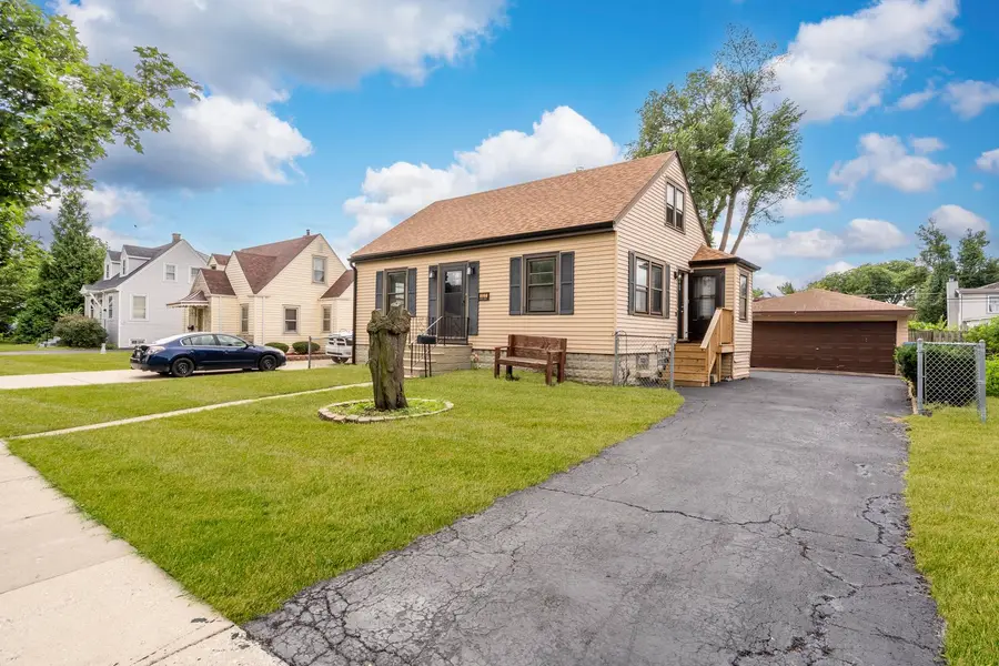 337 E Palmer Avenue, Northlake, IL 60164 - #2
