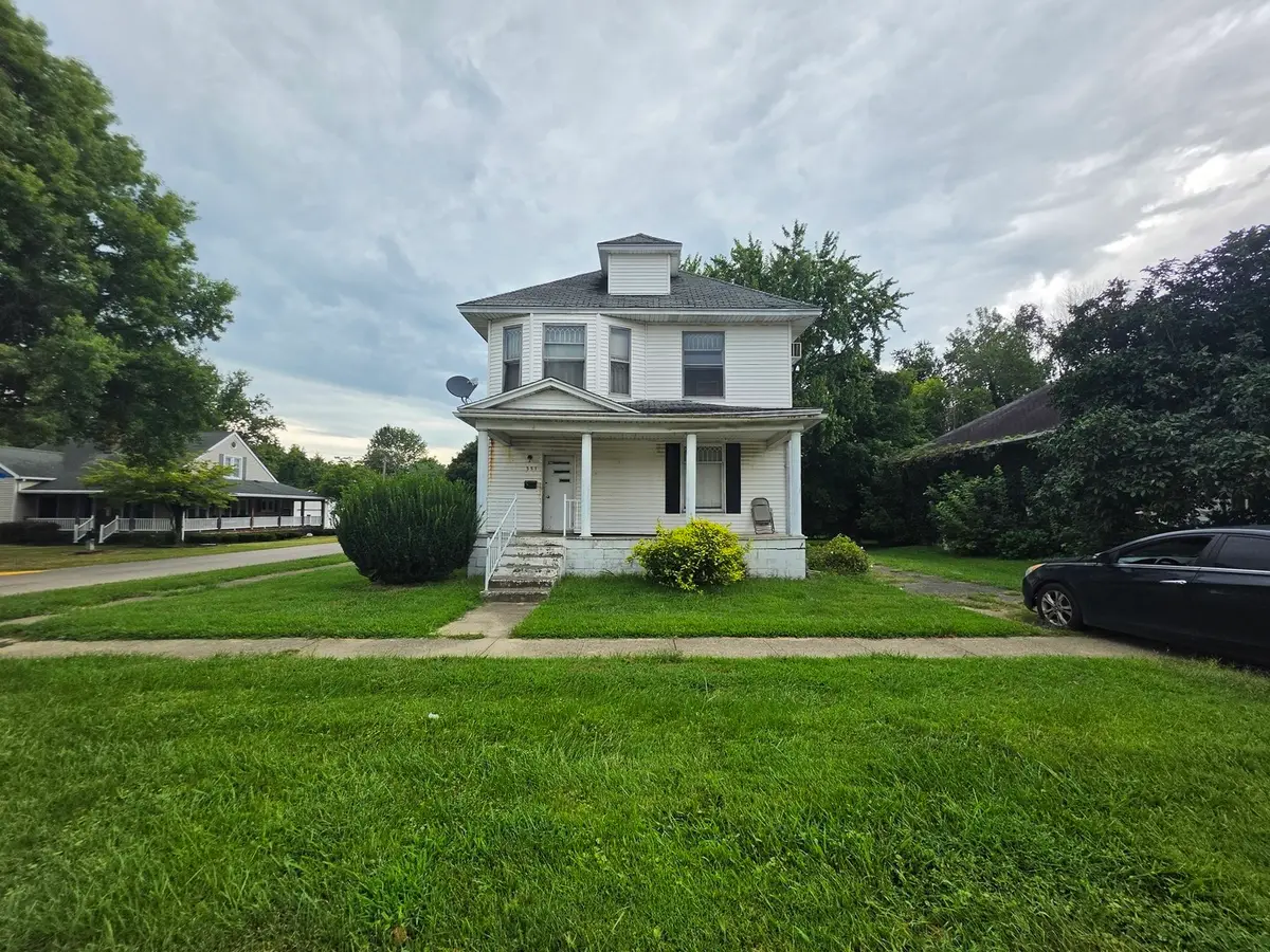 551 N Main Street, Bridgeport, IL 62417 - #1