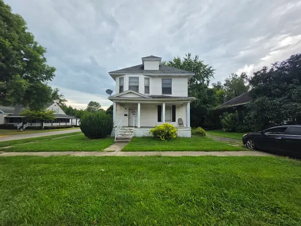 551 N Main Street, Bridgeport, IL 62417