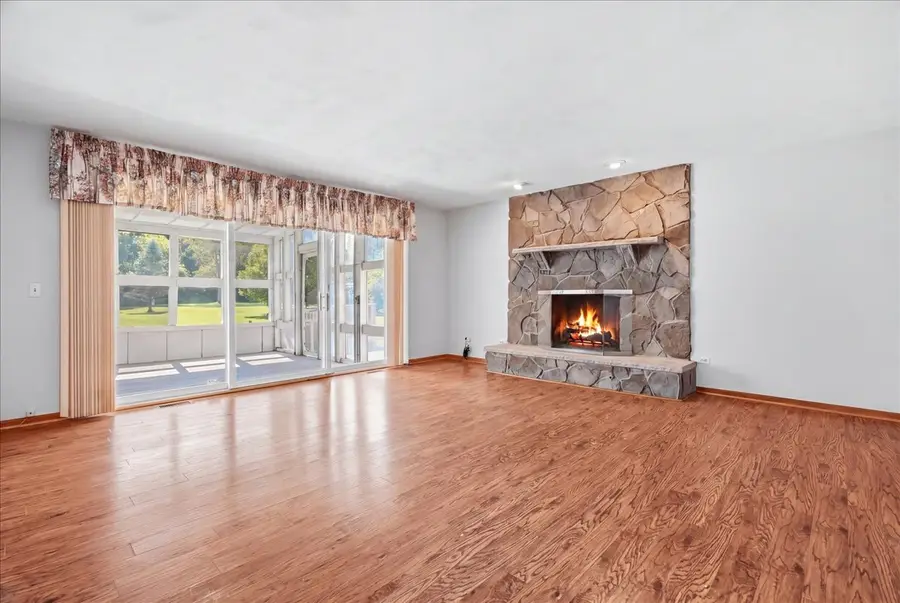10351 W Prairie Lane, Beach Park, IL 60087 - #3