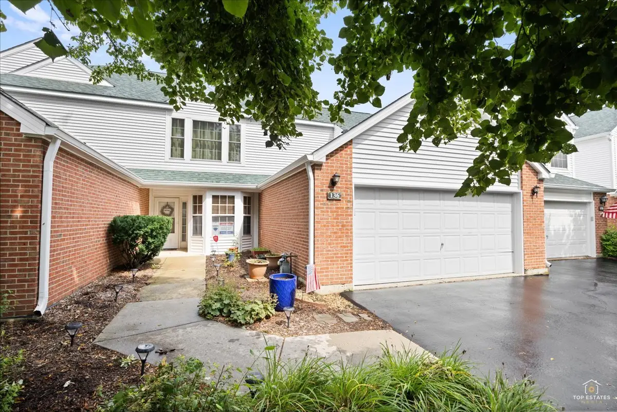 136 Hemstead Street, Lake Bluff, IL 60044 - #1