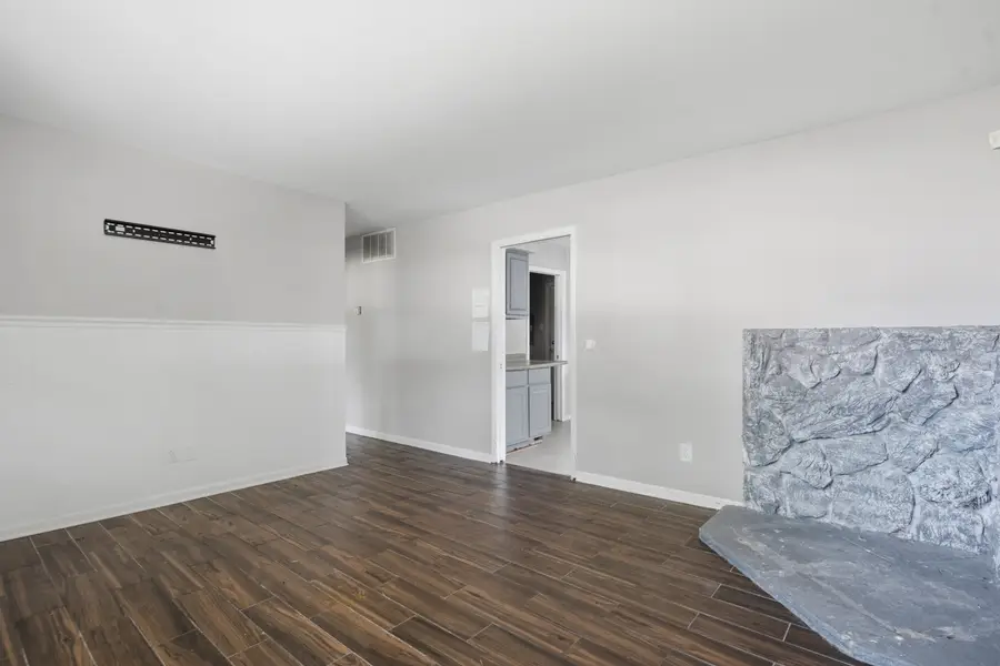 703 Circle Drive, University Park, IL 60484 - #3