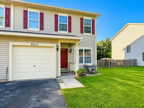 3217 Hoffman Street, Plano, IL 60545