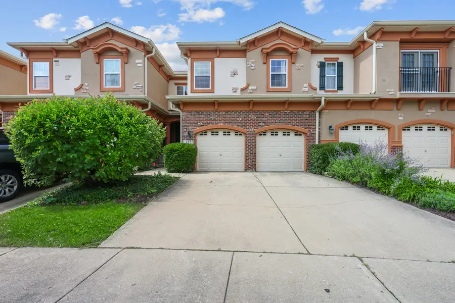 322 Montabello, Bloomingdale, IL 60108 - #2