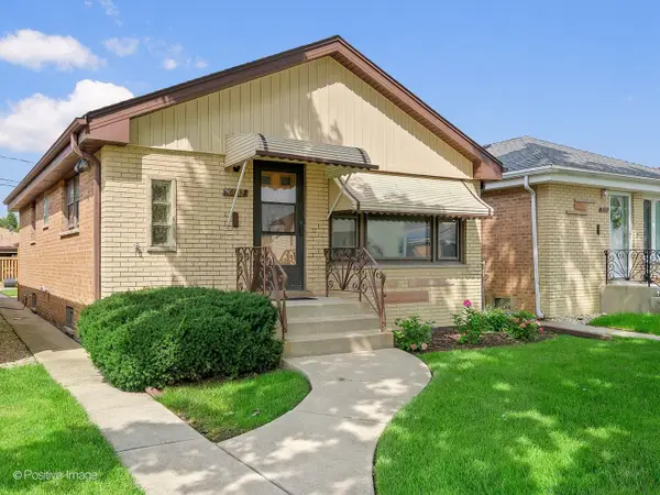 5032 Michigan Avenue, Schiller Park, IL 60176