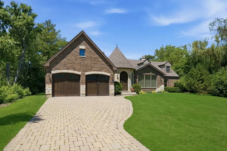 10S230 Grant Street, Burr Ridge, IL 60527 - #2