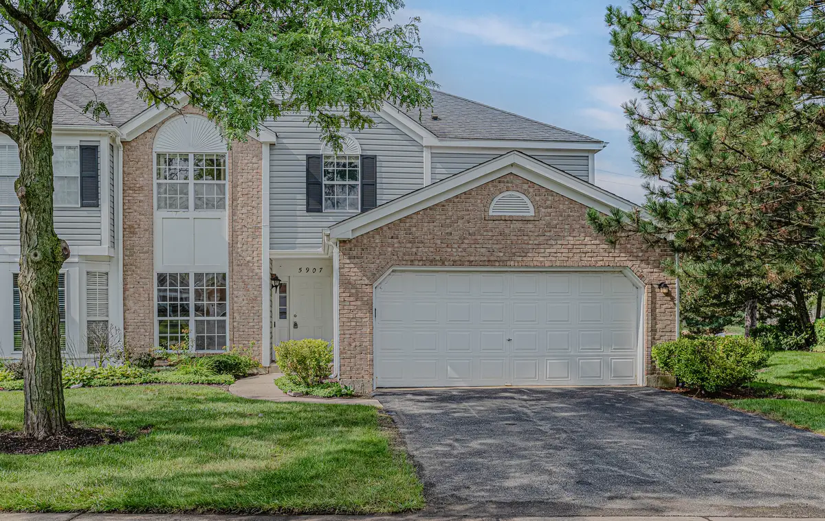5907 Delaware Avenue, Gurnee, IL 60031 - #1