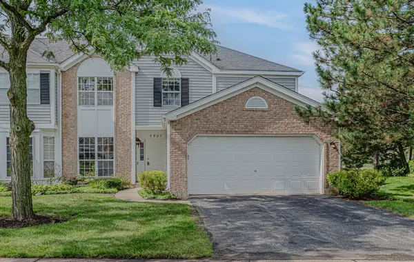 5907 Delaware Avenue, Gurnee, IL 60031