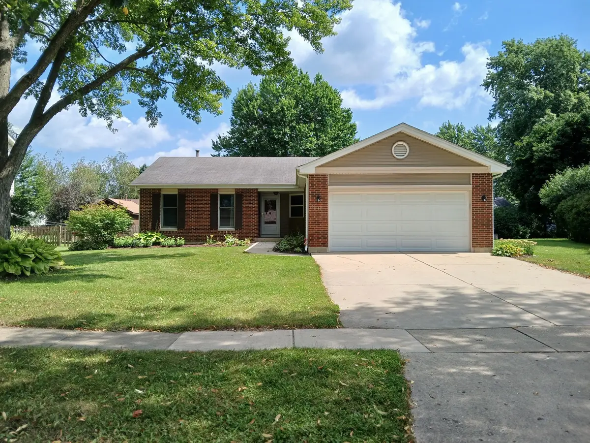 1010 Fox Run Lane, Algonquin, IL 60102 - #1