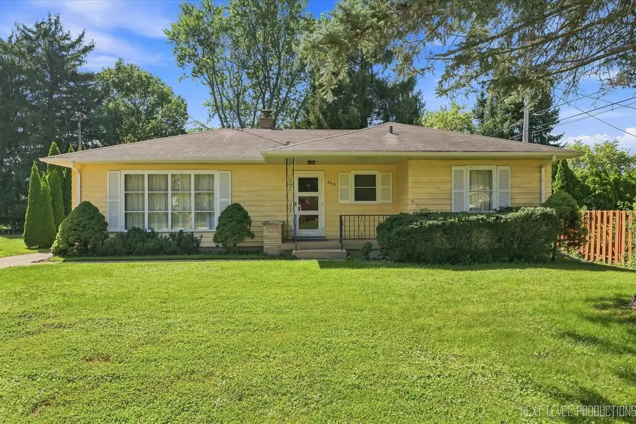 846 N Fifth Avenue, Geneva, IL 60134 - #2