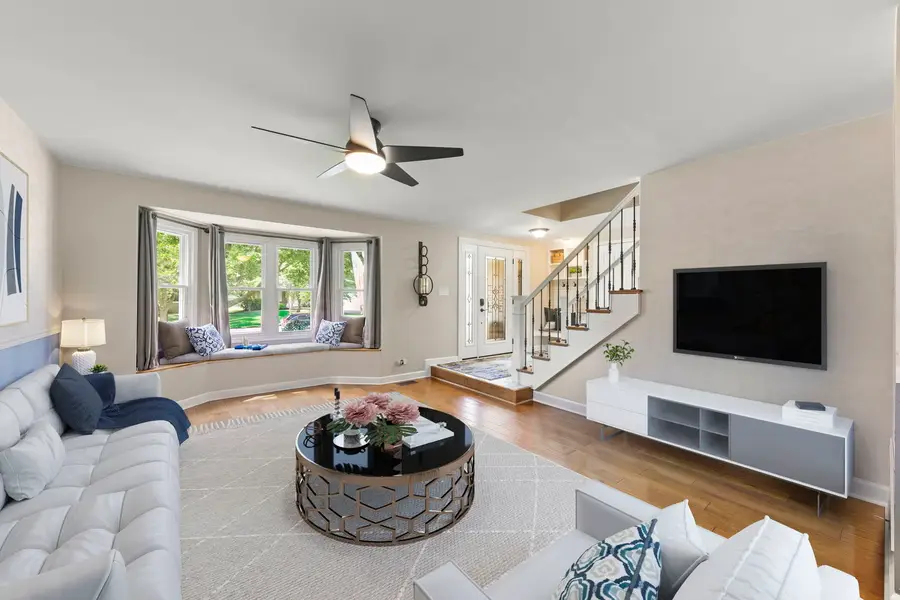 1608 Lois Ann Lane, Naperville, IL 60563 - #3