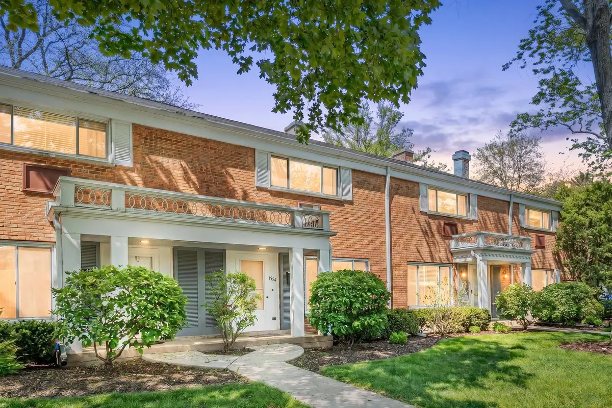 1534 Palmgren Drive, Glenview, IL 60025 - #1