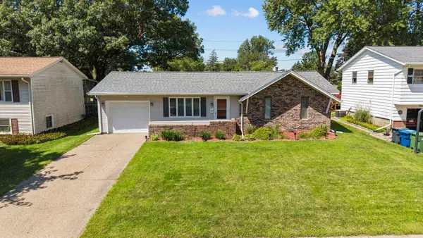 1108 Willany Drive, Clinton, IA 52732