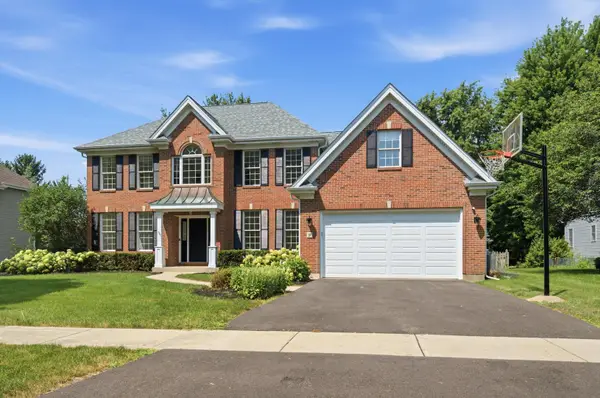9 N Daniels Drive, Batavia, IL 60510