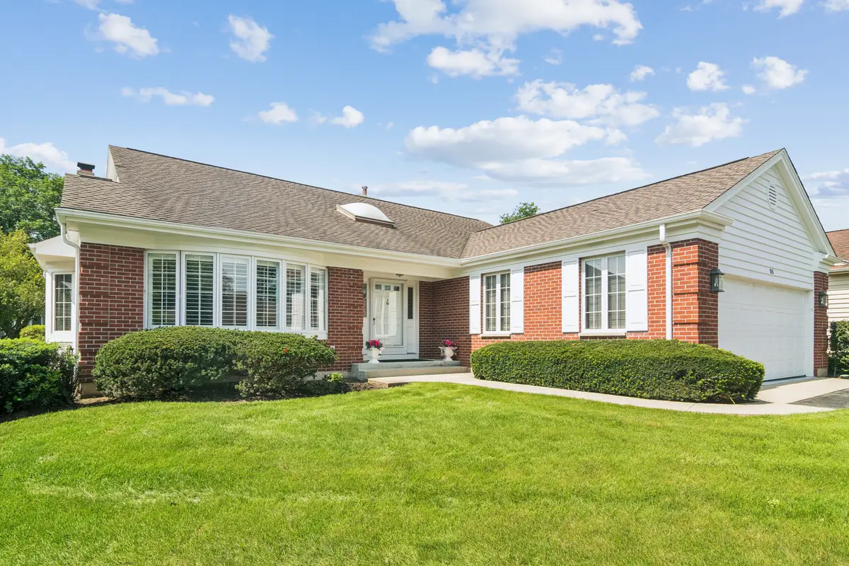 55 Brodick Lane, Inverness, IL 60067 - #1
