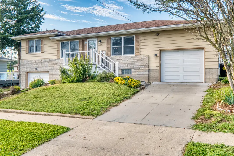 919 3rd Avenue, Fulton, IL 61252 - #2