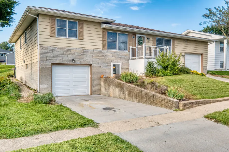 919 3rd Avenue, Fulton, IL 61252 - #3