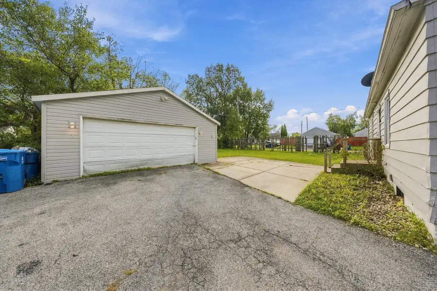 22109 Yates Avenue, Sauk Village, IL 60411 - #3