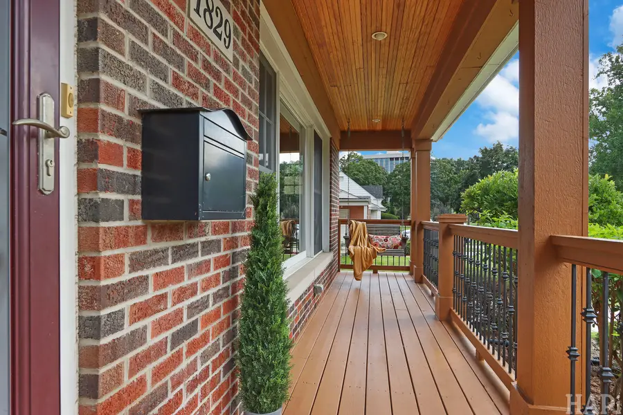 1829 S Crescent Avenue, Park Ridge, IL 60068 - #3