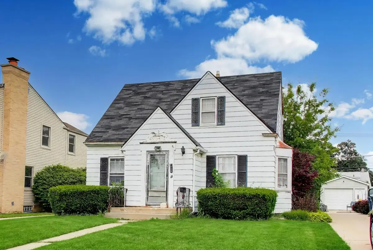 5141 N Octavia Avenue, Harwood Heights, IL 60706 - #1