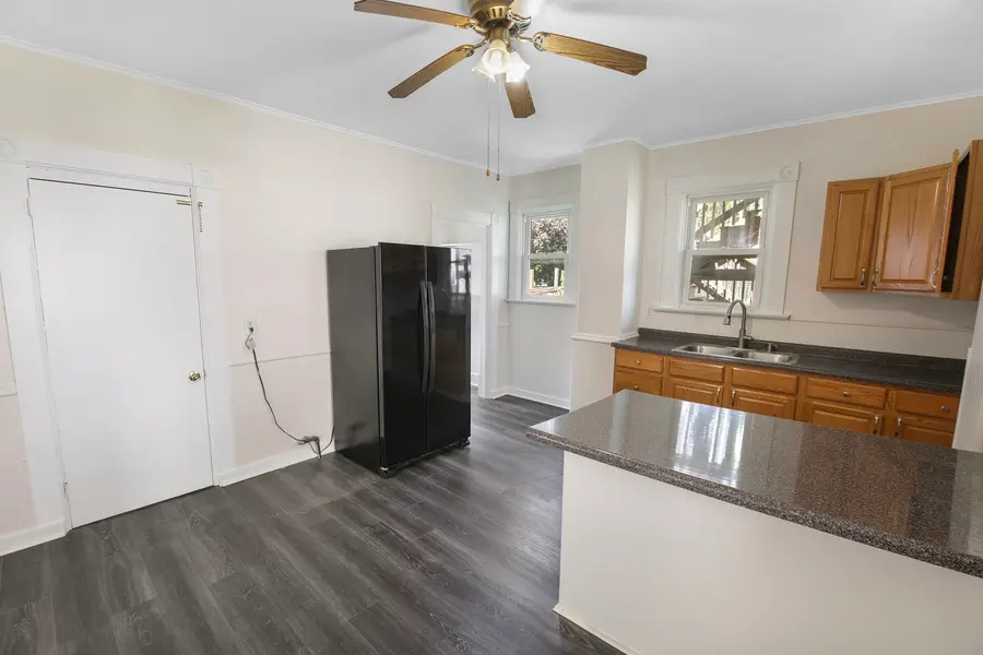2024 Dixwell Street, Davenport, IA 52802 - #2