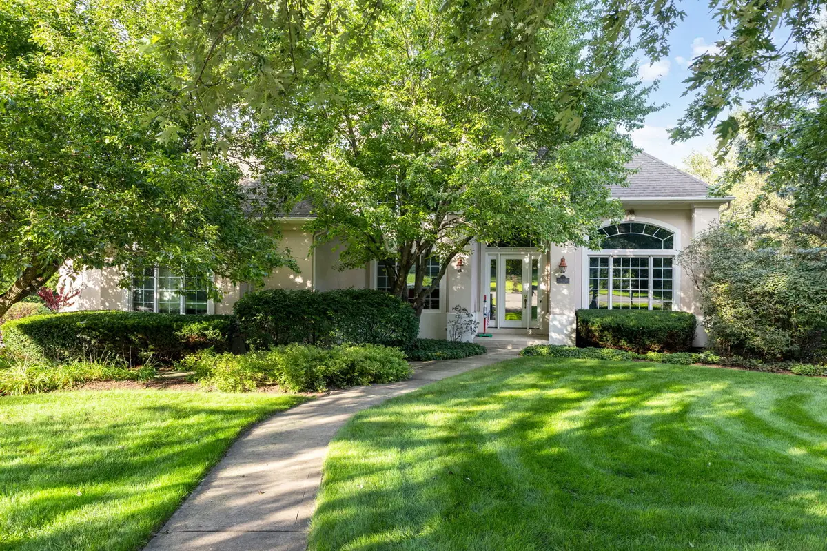 38W590 Barb Hill Drive, Saint Charles, IL 60175 - #1