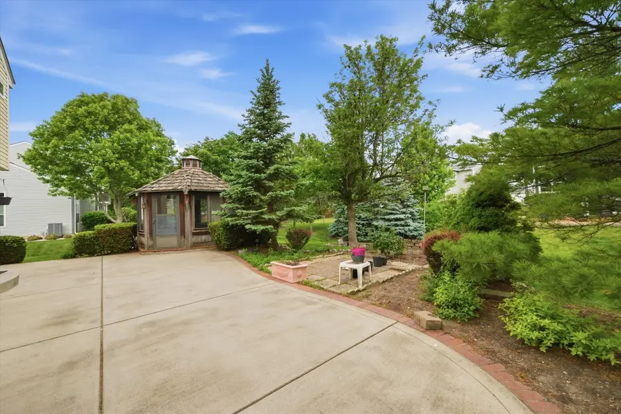 2210 Fieldcrest Drive, Mundelein, IL 60060 - #2