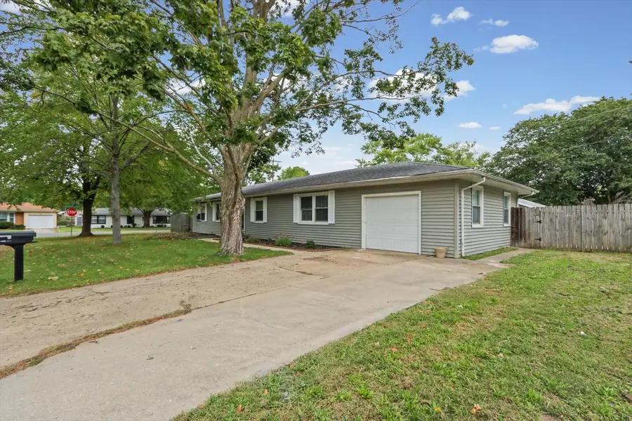 1802 Peach Street, Champaign, IL 61820 - #2